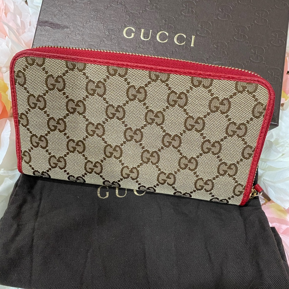 Gucci GG Canvas and Leather Zippy Wallet - Picture 2 of 8